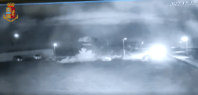 Tentata rapina armata in una ditta di trasporti, tre arresti nel Catanese – VIDEO