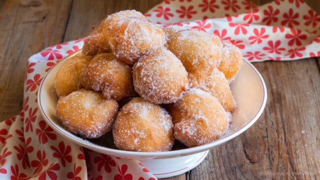 Sfince siciliane dell’Immacolata, il dolce perfetto per l’8 dicembre