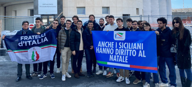 Caro Voli, manifestazione a Fontanarossa: “Anche i Siciliani hanno diritto al Natale”