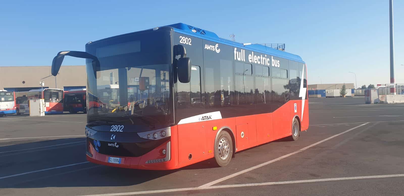 Primi autobus elettrici a Catania, in circolazione i nuovi mezzi “green” – VIDEO