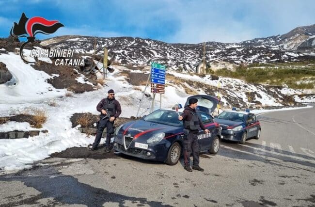 Parco dell’Etna, controlli ai motociclisti che scorrazzano lungo i sentieri protetti