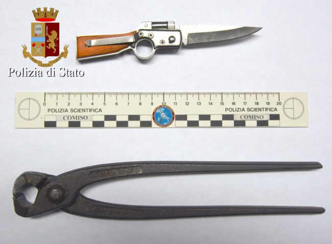 Rubano un’auto, denunciati due giovani di Comiso