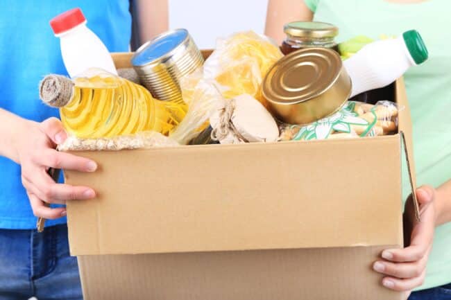Reddito alimentare 2023, il sussidio per le famiglie in difficoltà e contro gli sprechi: come ottenerlo