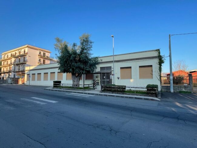 Riposto, riparte servizio di refezione scolastica dopo furto del furgone