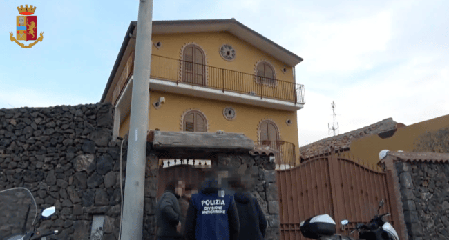 Sequestro beni per Giovanni Fraschilla: i NOMI di alcuni membri del clan Santapaola