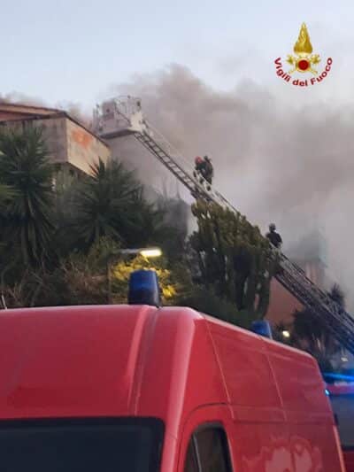 Incendio viale Vasta Catania