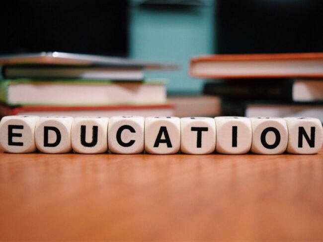 Studio sui comportamenti di 19 città italiane: Catania tra le più “maleducate”, Messina tra le più generose