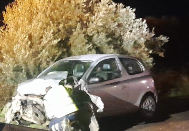 Incidente nei pressi della Circonvallazione, mezzo pesante si scontra con una Yaris