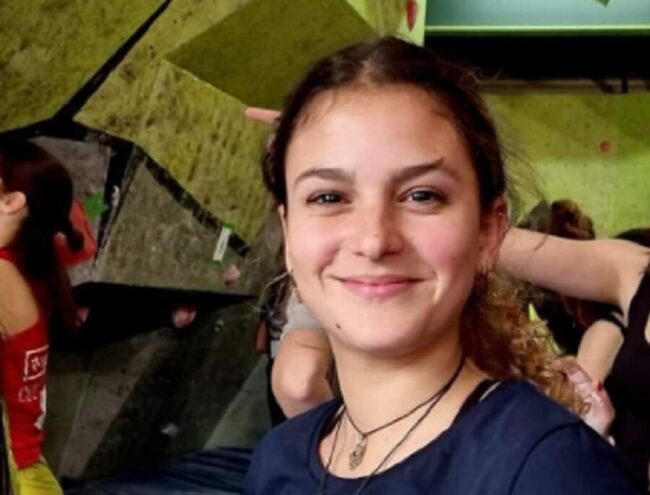 Ultimo saluto alla 18enne Maddalena Galeano: la famiglia dona gli organi