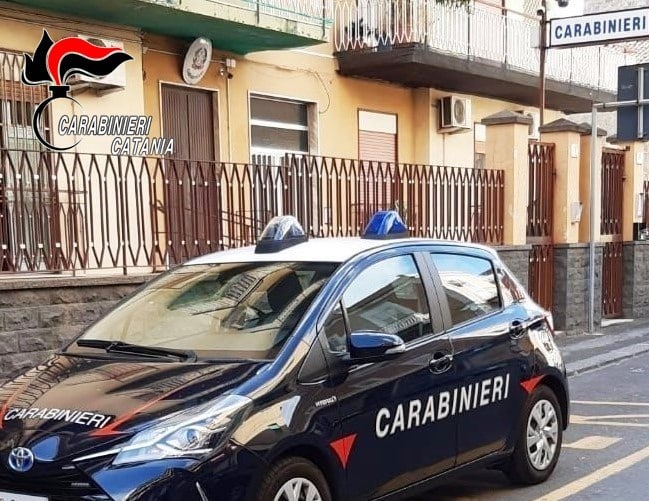 “Sono stato in ospedale” ma non è vero, arresti per evasione nel Catanese