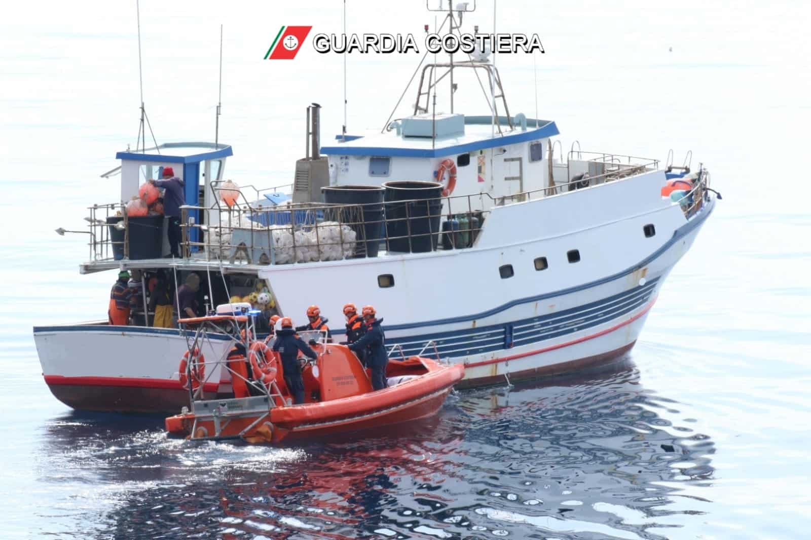 Pesca illegale, sequestrata più di una tonnellata di tonno rosso nel Catanese – FOTO