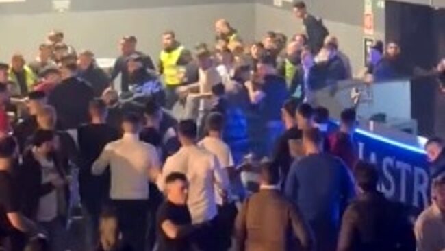 Rissa in discoteca, daspo per il giovane che ha sparato all’interno del locale
