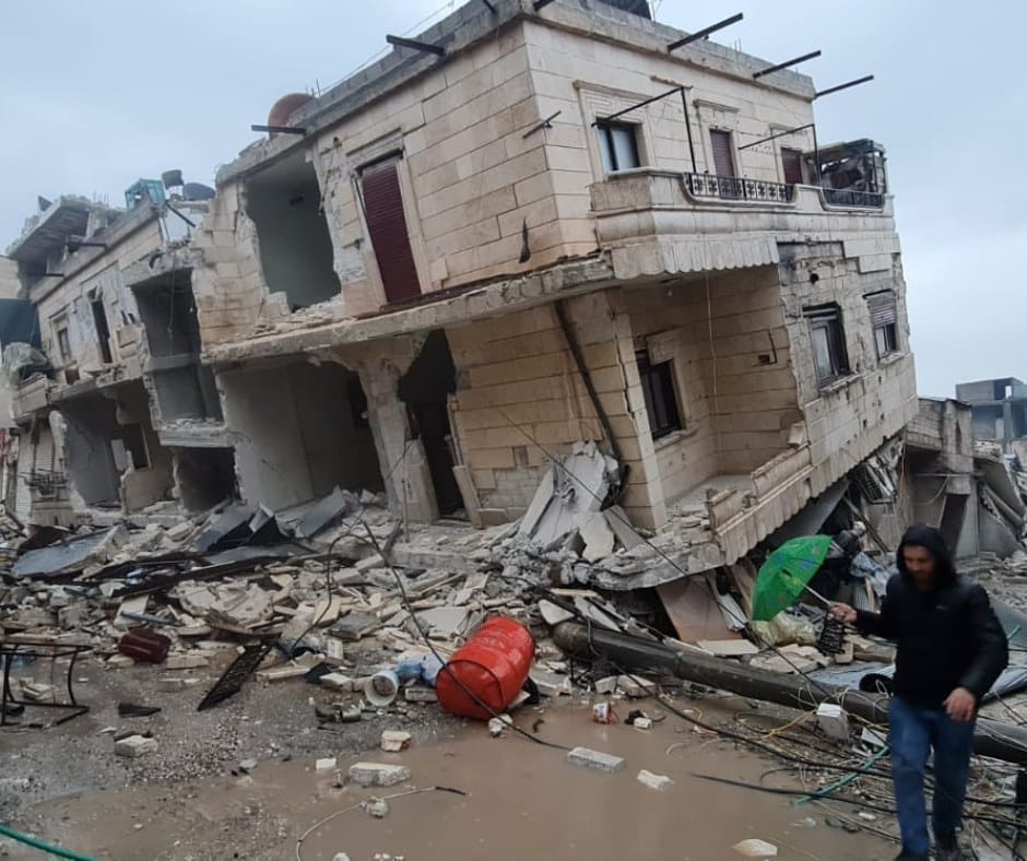 Aggiornamento terremoto in Turchia e Siria, si sfiorano le 5mila vittime: disperso un italiano
