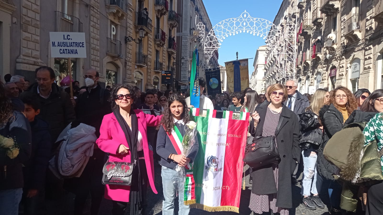 Festa di Sant’Agata, 23 baby sindaci alla processione della cera: c’è anche la “Fava” di Mascalucia