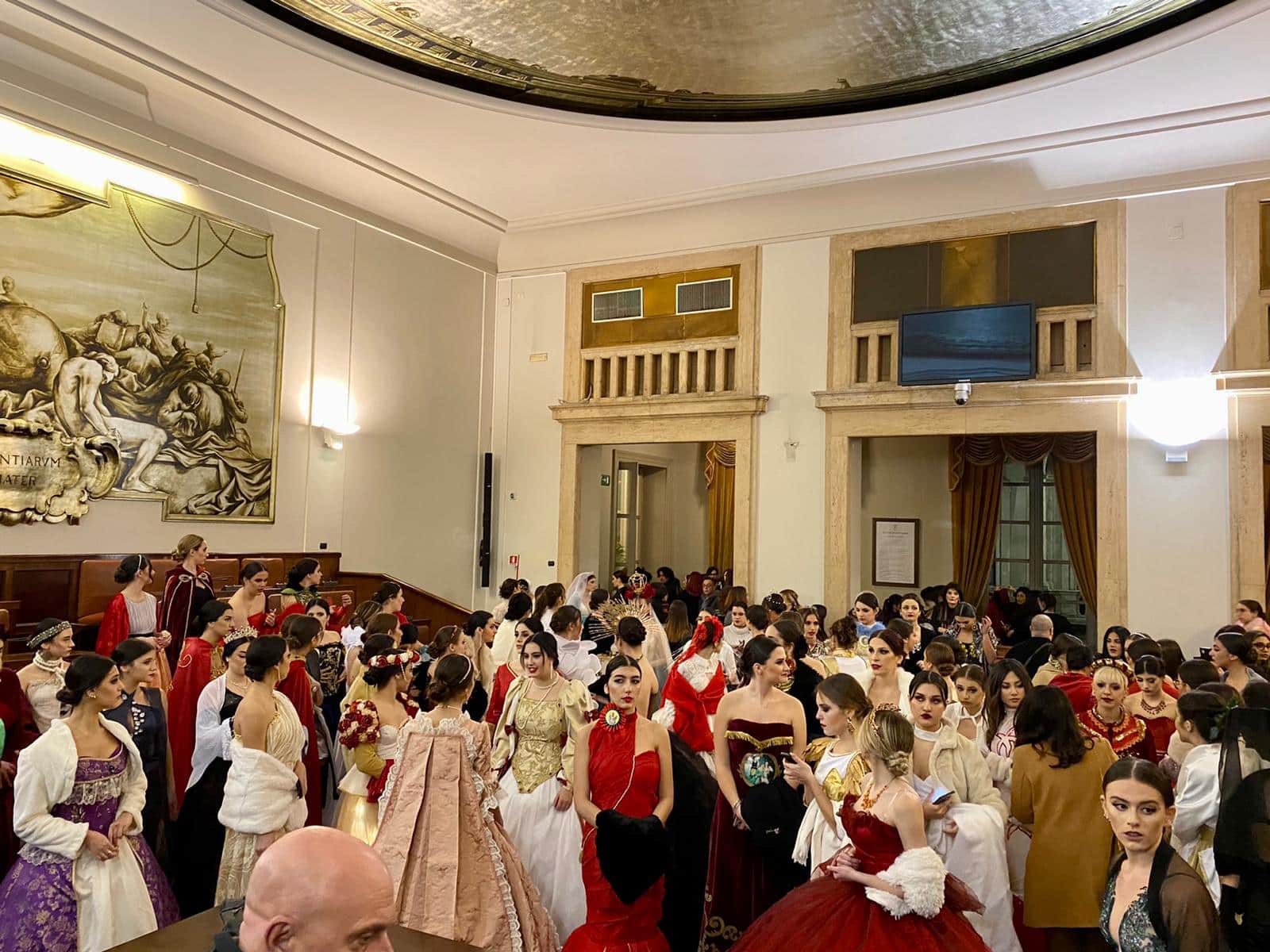 Le studentesse del “Rapisardi” di Paternò sfilano nella “A 21”, la sfilata di moda dell’Accademia di Belle Arti di Catania