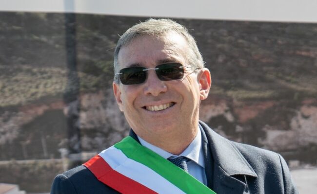 Assolto anche in appello il sindaco di Castellammare del Golfo