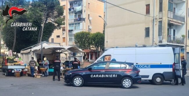 Librino nel mirino dei controlli, sanzioni per oltre 22mila euro a venditori ambulanti