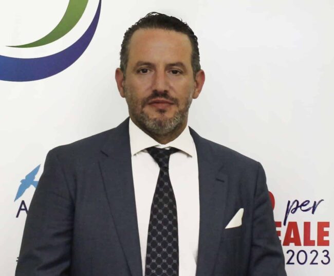 Amministrative Acireale, il candidato sindaco Gianluca Cannavò scende in campo