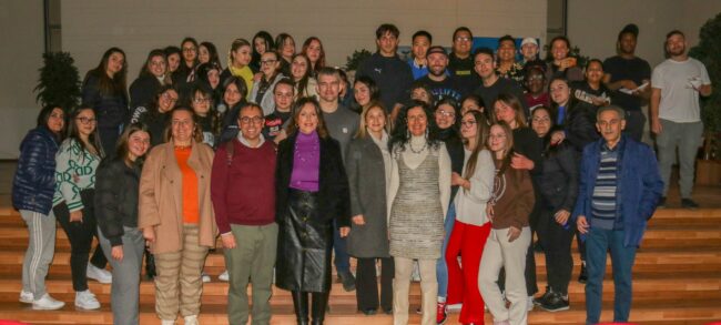 Progetto “COMREL – Community Relation”: Marines di Sigonella incontrano gli studenti del Gemmellaro