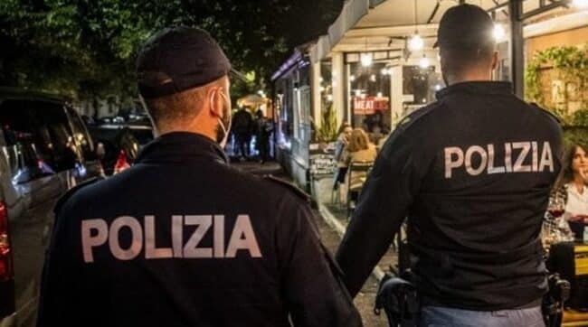Corsa clandestina di calessi finisce in dramma, denunciati i responsabili