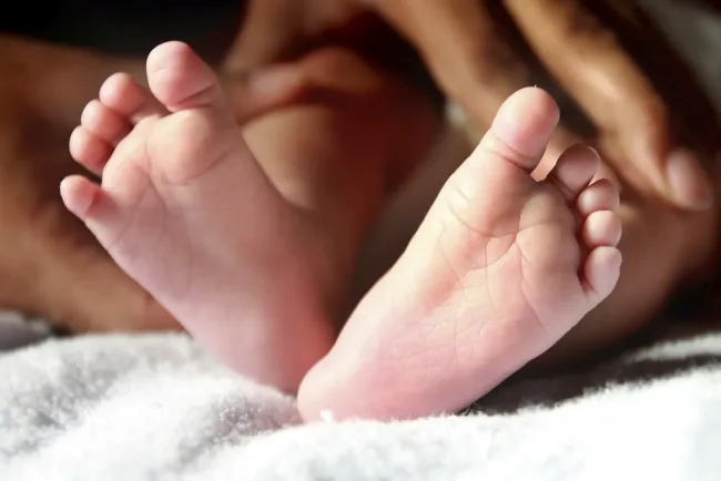 Asp Catania, i Punti Nascita riaprono ai papà in sala parto