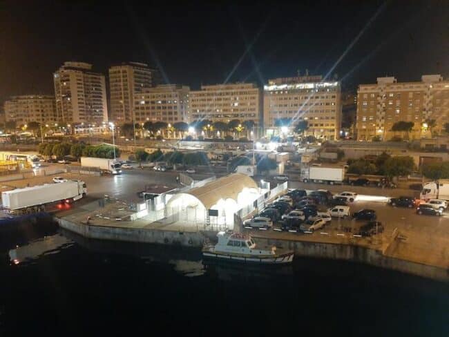 Nave Grimaldi Palermo-Cagliari ferma al porto: a bordo presunto caso di molestie sessuali