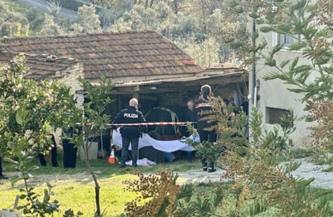 Tragedia a Pescara, bimbo di 4 anni travolto dal trattore guidato dal padre