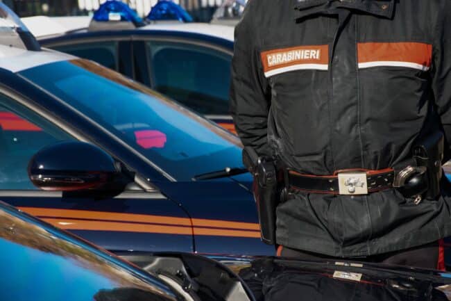 Siciliani in trasferta a Palmi, perdono al centro scommesse e fuggono senza pagare