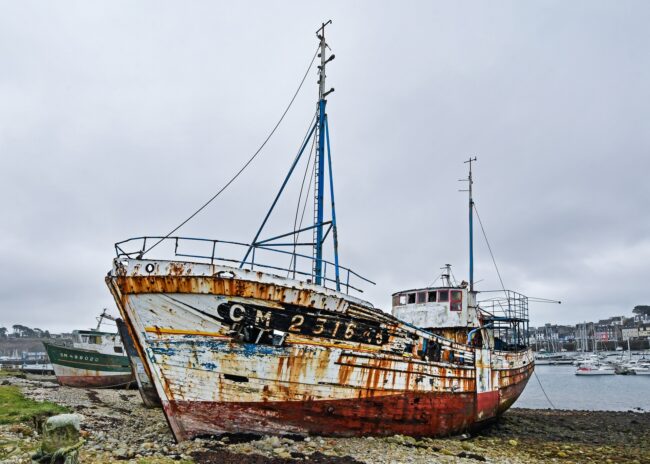 Migrante morta a Lampedusa, in corso il recupero del corpo