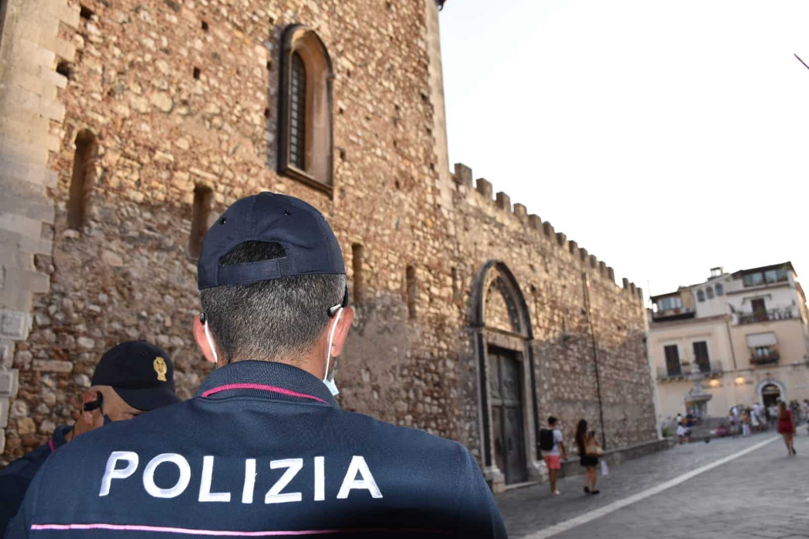 Taormina, cinque arresti per spaccio di droga: il “fornitore” è un catanese