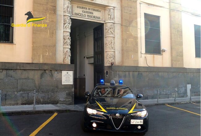 Lavoratori in nero in un bar e in un autolavaggio a Paternò: sospensione delle attività