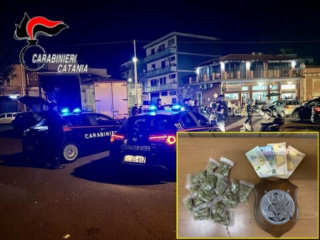 Droga nello scooter e pistola in casa: 19enne catanese ai domiciliari