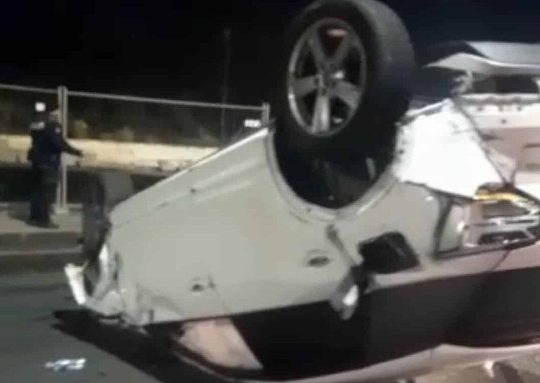 Incidente alla Circonvallazione di Catania, due i feriti dopo lo schianto tra due auto: una si è ribaltata