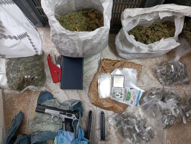 Operazione “Zen 3”, 17 misure cautelari a Palermo: piazza di spaccio fruttava 30mila euro al mese