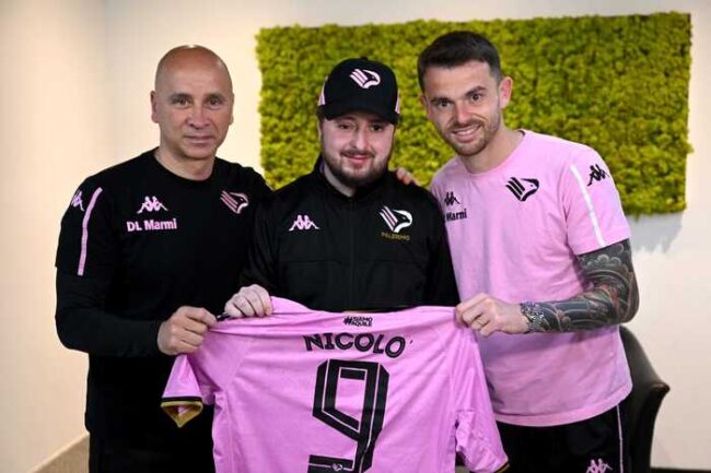Sopravvissuto alla strage di Samarate incontra il Palermo, la sua squadra del cuore: sorpresa per Nicolò