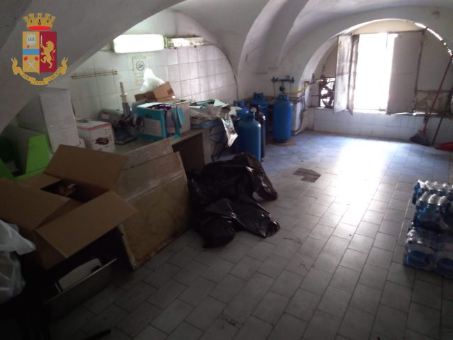 Ristorante “illegale” in via Sangiuliano: fioccano sanzioni per il titolare