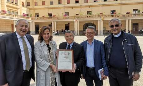 La virologa Ilaria Capua riceve la laurea honoris causa dall’Università di Palermo