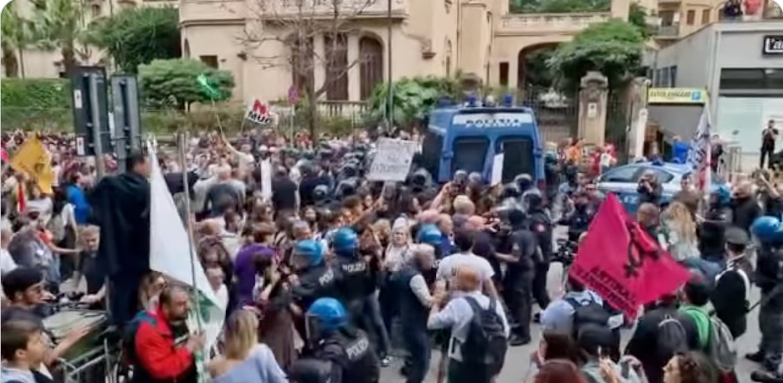 Scontri a Palermo durante il corteo per Falcone, manifestanti “ribelli” fermati dalla polizia