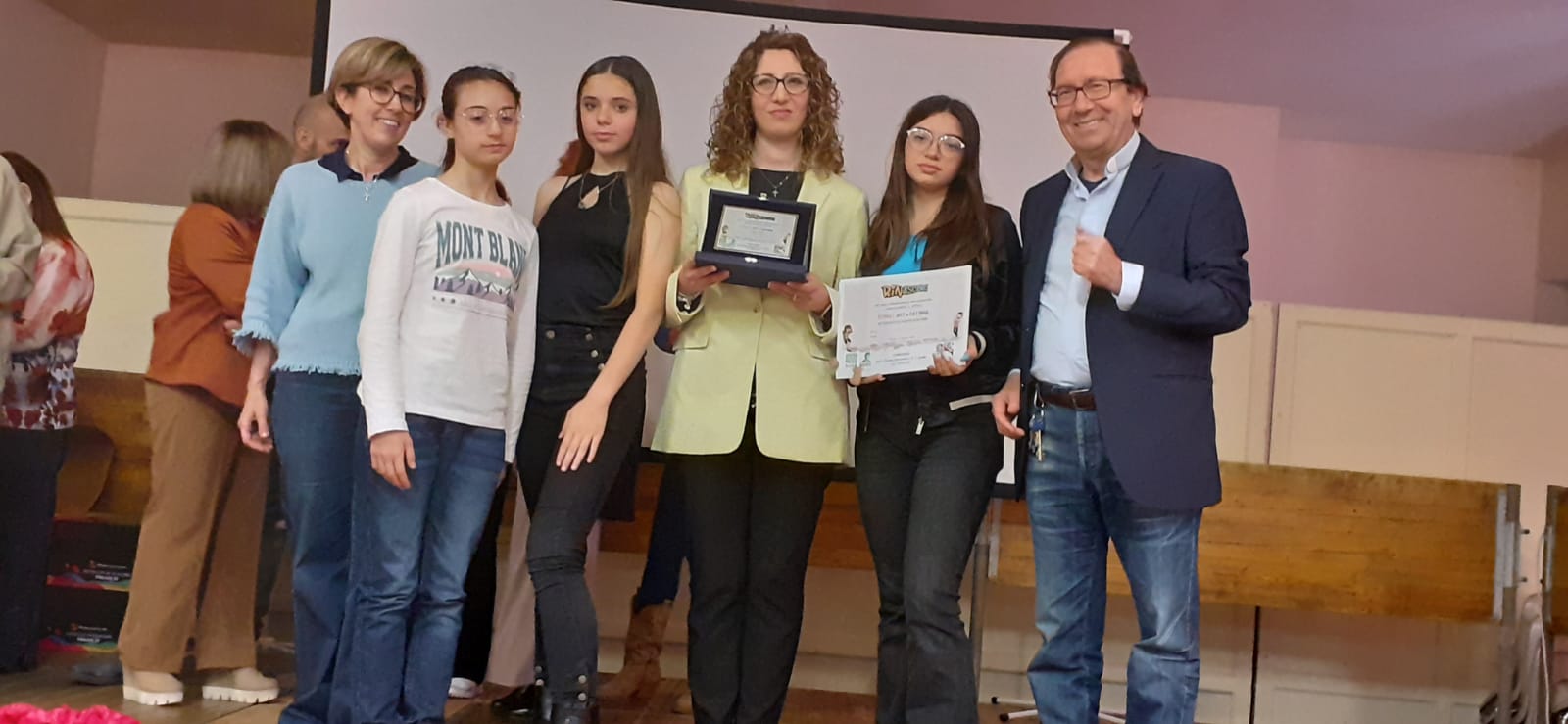 Gli studenti dell’IC San Giovanni Bosco hanno vinto il concorso “Rinascere” con un video-cortometraggio
