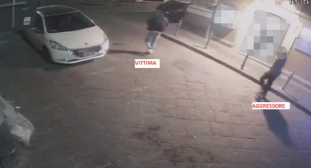 Catania, aggressione al turista polacco in centro: preso il presunto colpevole – VIDEO