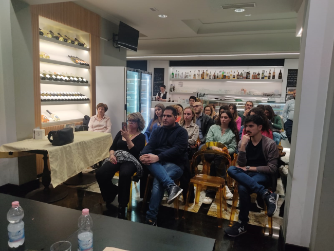 Aperitivo letterario a Catania, grande successo per l’evento culturale dei Leo Clubs