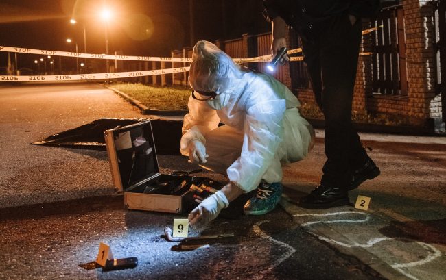 Giallo nel Trapanese, trovato il cadavere di un uomo in una scuola abbandonata