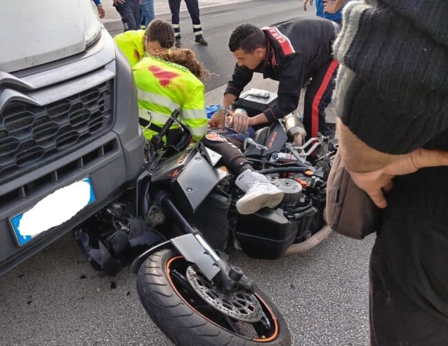 Incidente sulla ex SS 114, morto il motociclista coinvolto nell’impatto