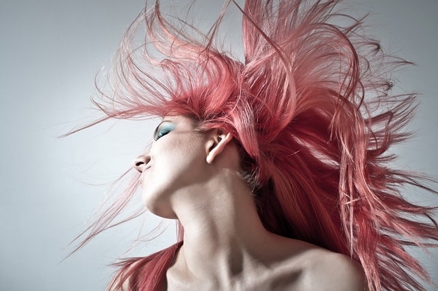 Moda donna: il fascino senza tempo delle décolleté