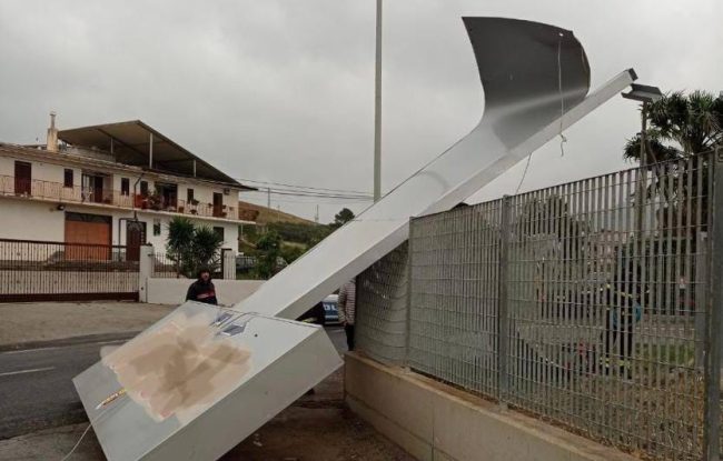 Maltempo, Sicilia in ginocchio: continua la conta dei danni, altre 24 ore di allerta meteo