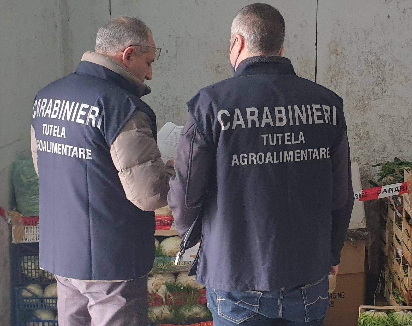 Controlli a Messina, scovati due esercizi commerciali irregolari: oltre 5mila euro di sanzioni