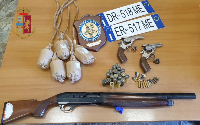 Armi e munizioni sequestrate ad Acireale: erano abilmente nascoste