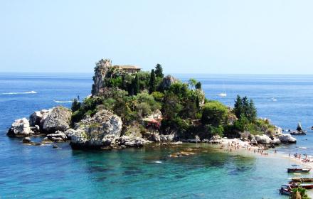 Taormina, domani riapre “Isola Bella”: costi e orari ingresso