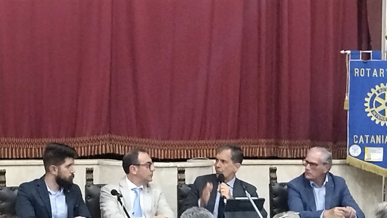 “Quale futuro per la città di Catania?”, Rotary e associazioni incontrano il sindaco Trantino