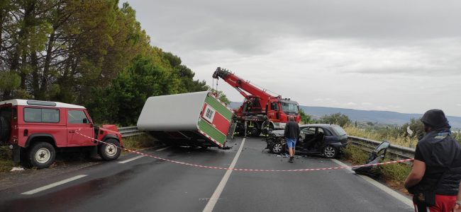 Grave incidente stradale sulla SS 514, elisoccorso sul posto